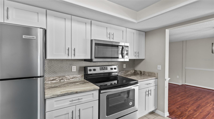 Sarasota, Florida 34241, 3 Bedroom Bedrooms, ,2 Bathroombathrooms,Residential,For Sale,Jarvis,0,Mfra4699814