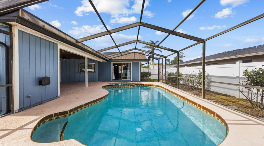 Sarasota, Florida 34241, 3 Bedroom Bedrooms, ,2 Bathroombathrooms,Residential,For Sale,Jarvis,0,Mfra4699814