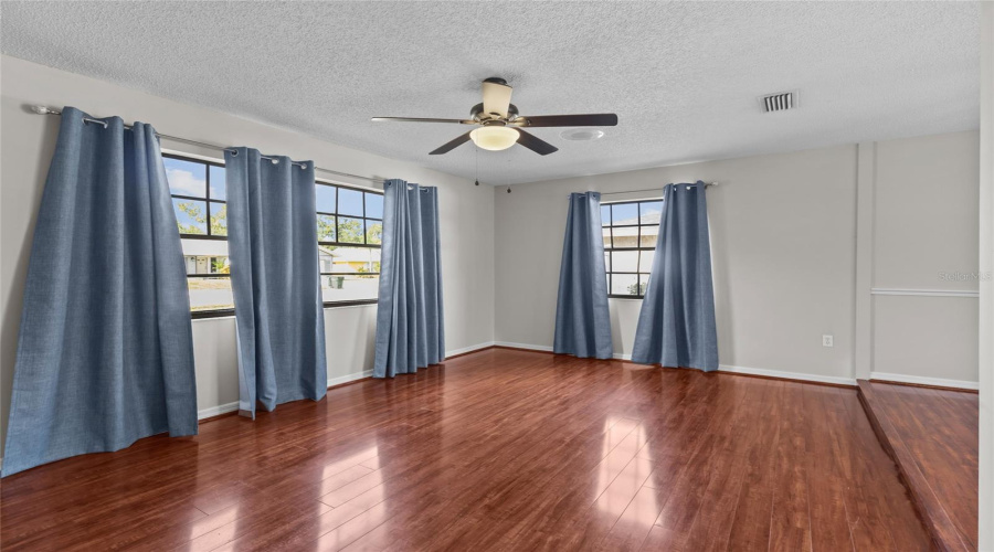 Sarasota, Florida 34241, 3 Bedroom Bedrooms, ,2 Bathroombathrooms,Residential,For Sale,Jarvis,0,Mfra4699814