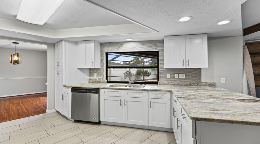 Sarasota, Florida 34241, 3 Bedroom Bedrooms, ,2 Bathroombathrooms,Residential,For Sale,Jarvis,0,Mfra4699814