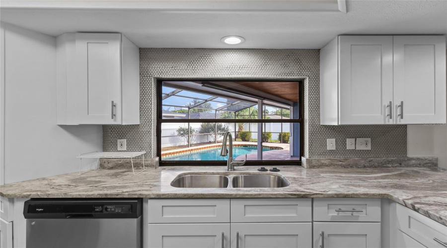 Sarasota, Florida 34241, 3 Bedroom Bedrooms, ,2 Bathroombathrooms,Residential,For Sale,Jarvis,0,Mfra4699814