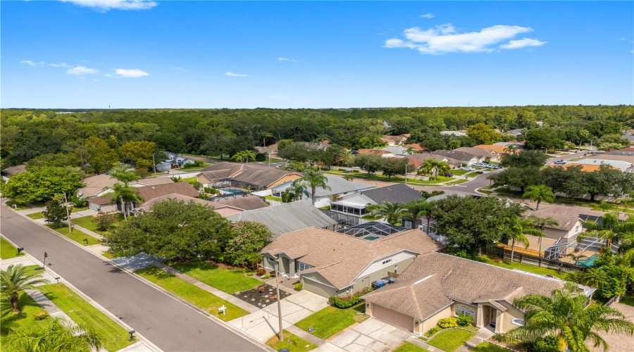 Tampa, Florida 33626, 3 Bedroom Bedrooms, ,2 Bathroombathrooms,Residential,For Sale,Pontiac,0,Mfrtb8541741