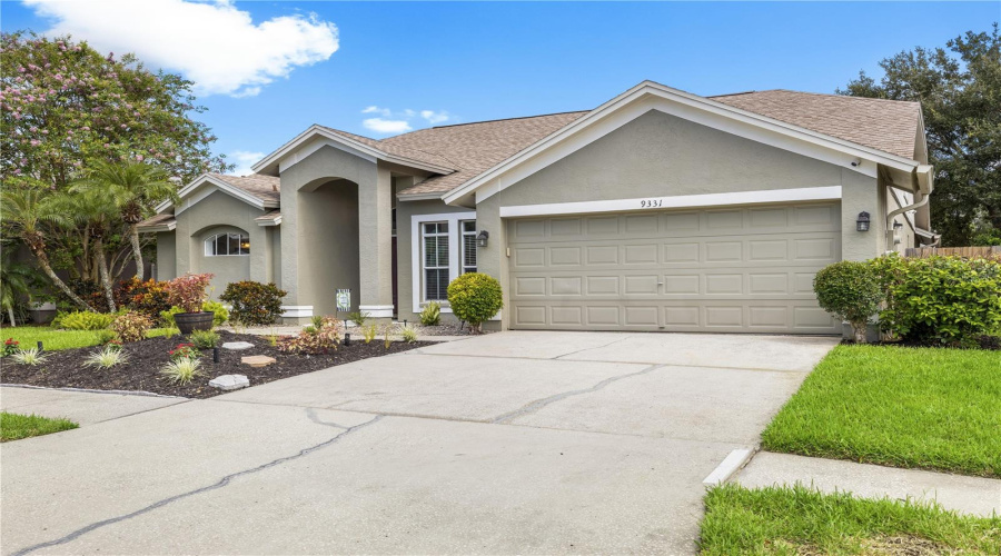 Tampa, Florida 33626, 3 Bedroom Bedrooms, ,2 Bathroombathrooms,Residential,For Sale,Pontiac,0,Mfrtb8541741