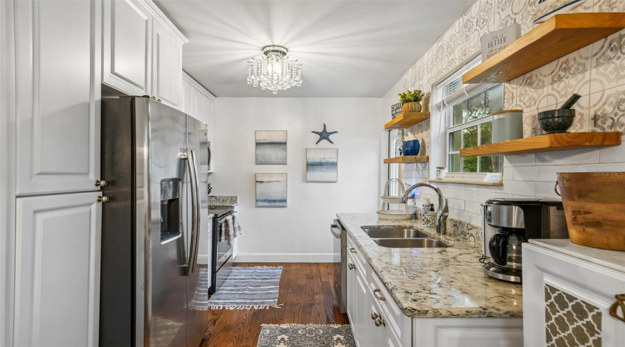 Dunedin, Florida 34698, 3 Bedroom Bedrooms, ,1 Bathroombathrooms,Residential,For Sale,Bayshore,0,Mfrtb8538257