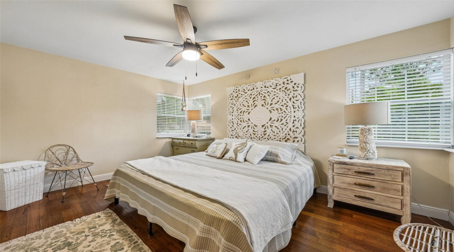 Dunedin, Florida 34698, 3 Bedroom Bedrooms, ,1 Bathroombathrooms,Residential,For Sale,Bayshore,0,Mfrtb8538257