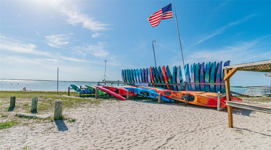Dunedin, Florida 34698, 3 Bedroom Bedrooms, ,1 Bathroombathrooms,Residential,For Sale,Bayshore,0,Mfrtb8538257