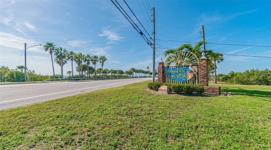 Dunedin, Florida 34698, 3 Bedroom Bedrooms, ,1 Bathroombathrooms,Residential,For Sale,Bayshore,0,Mfrtb8538257