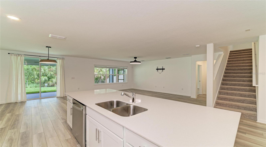 Parrish, Florida 34219, 4 Bedroom Bedrooms, ,2 Bathroombathrooms,Residential,For Sale,Blue Reflection,0,Mfra4701559