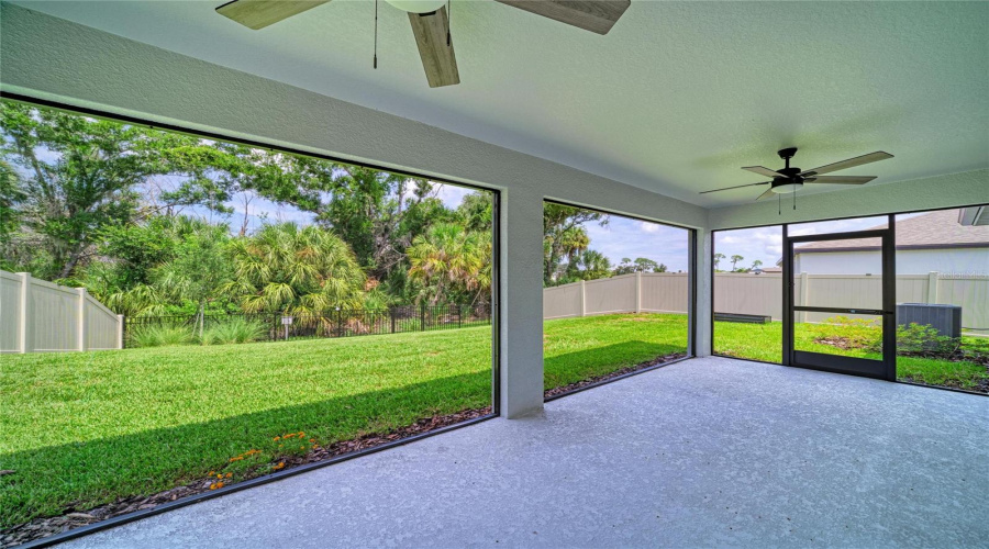 Extra-Large Screened Lanai With Two Ceiling Fans