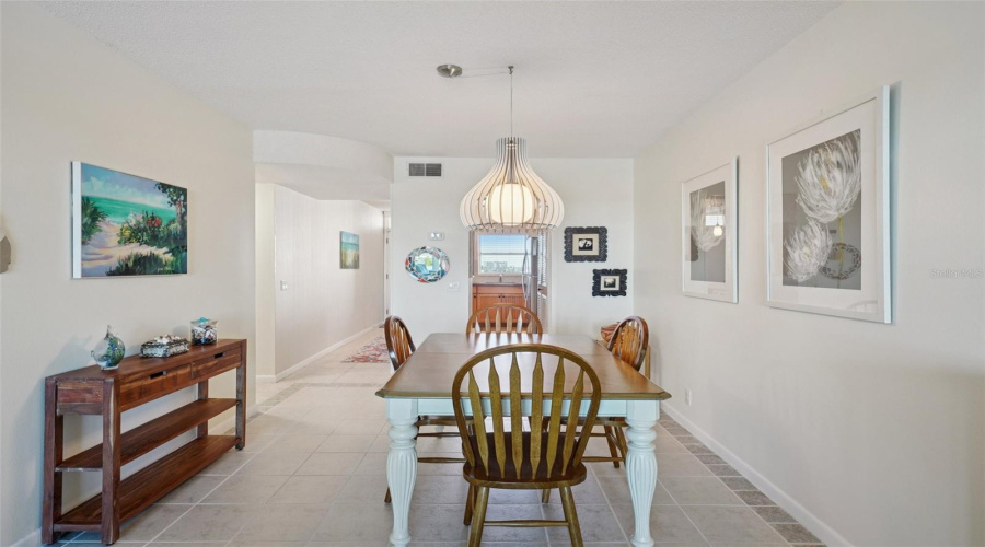 South Pasadena, Florida 33707, 2 Bedroom Bedrooms, ,1 Bathroombathrooms,Residential,For Sale,Shore,0,Mfrtb8515080