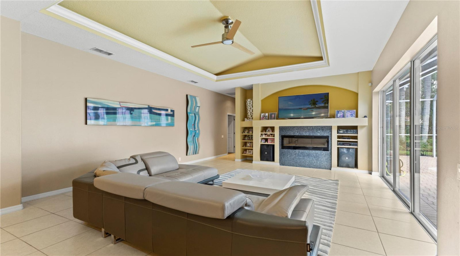 Tampa, Florida 33647, 6 Bedroom Bedrooms, ,3 Bathroombathrooms,Residential,For Sale,Arbor Greene,0,Mfrtb8512311