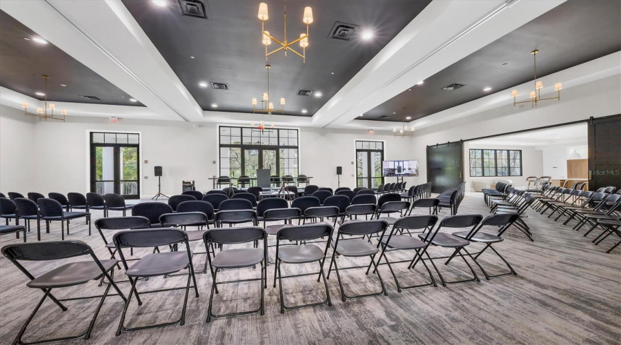 Sarasota, Florida 34235, 2 Bedroom Bedrooms, ,2 Bathroombathrooms,Residential,For Sale,Lake Village,0,Mfra4703859