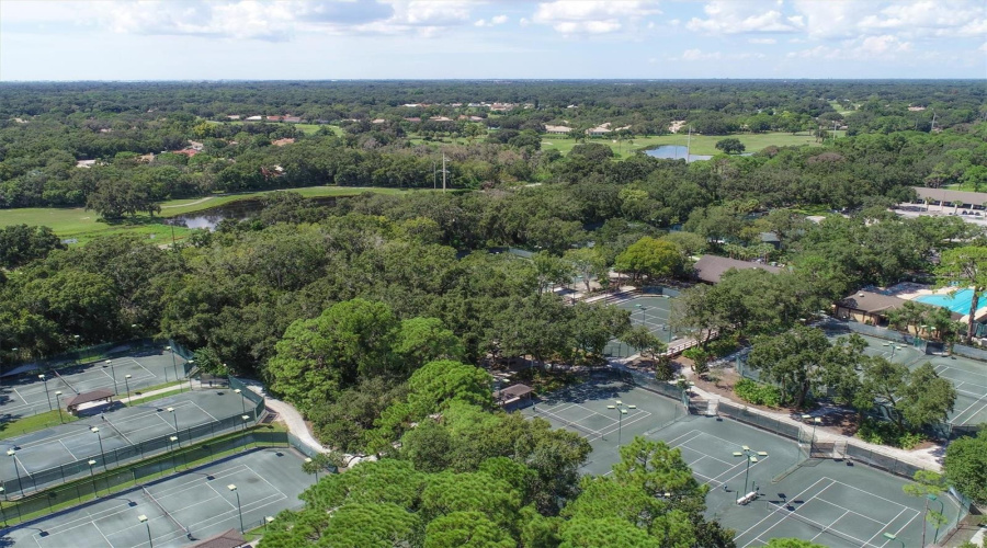 Sarasota, Florida 34235, 2 Bedroom Bedrooms, ,2 Bathroombathrooms,Residential,For Sale,Lake Village,0,Mfra4703859