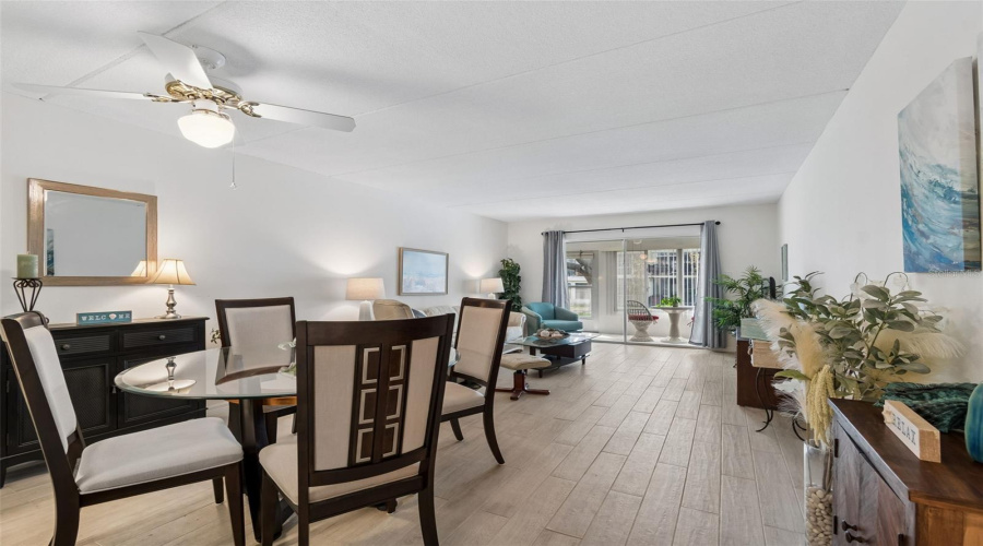 Belleair Bluffs, Florida 33770, 2 Bedroom Bedrooms, ,1 Bathroombathrooms,Residential,For Sale,Bay,0,Mfrtb8495009