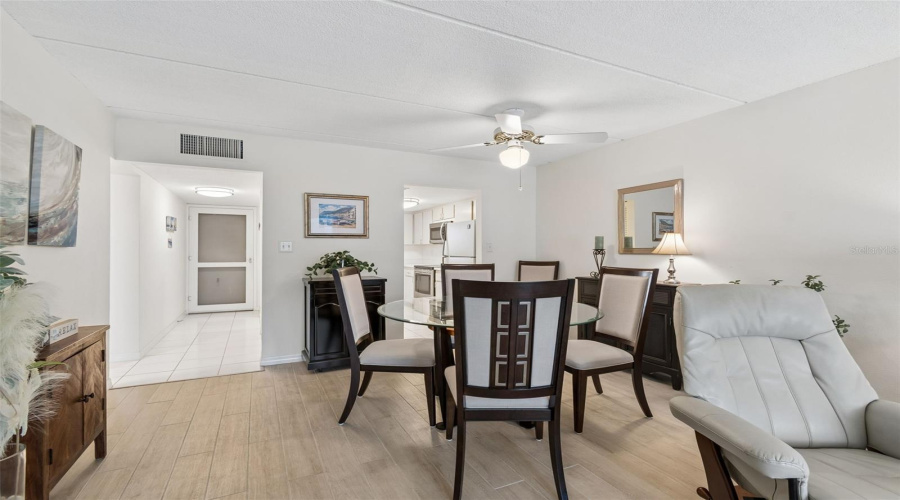Belleair Bluffs, Florida 33770, 2 Bedroom Bedrooms, ,1 Bathroombathrooms,Residential,For Sale,Bay,0,Mfrtb8495009