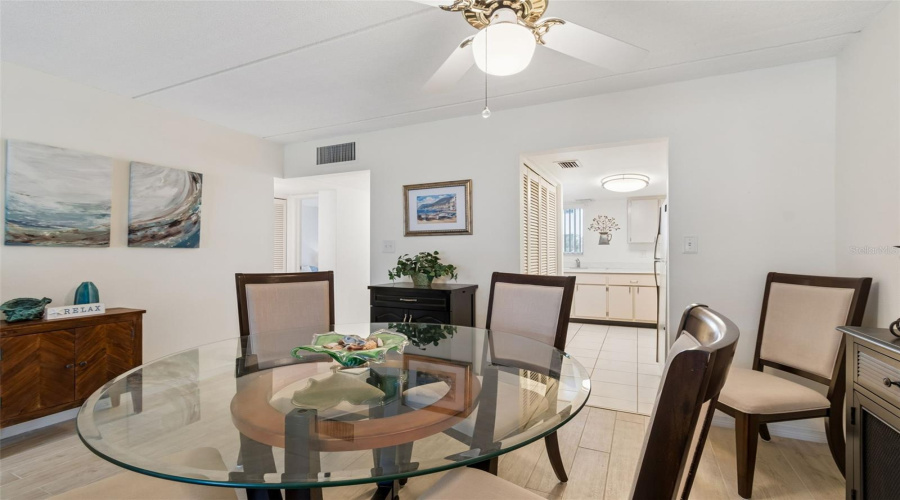 Belleair Bluffs, Florida 33770, 2 Bedroom Bedrooms, ,1 Bathroombathrooms,Residential,For Sale,Bay,0,Mfrtb8495009