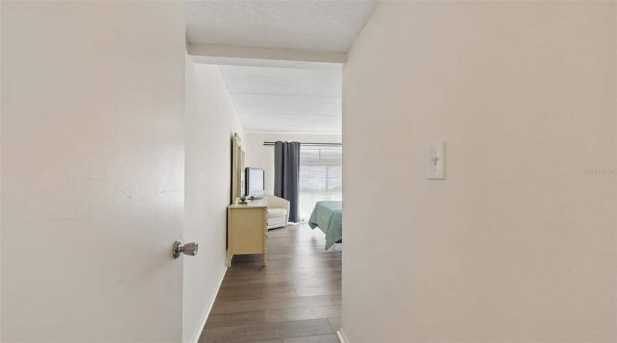 Belleair Bluffs, Florida 33770, 2 Bedroom Bedrooms, ,1 Bathroombathrooms,Residential,For Sale,Bay,0,Mfrtb8495009