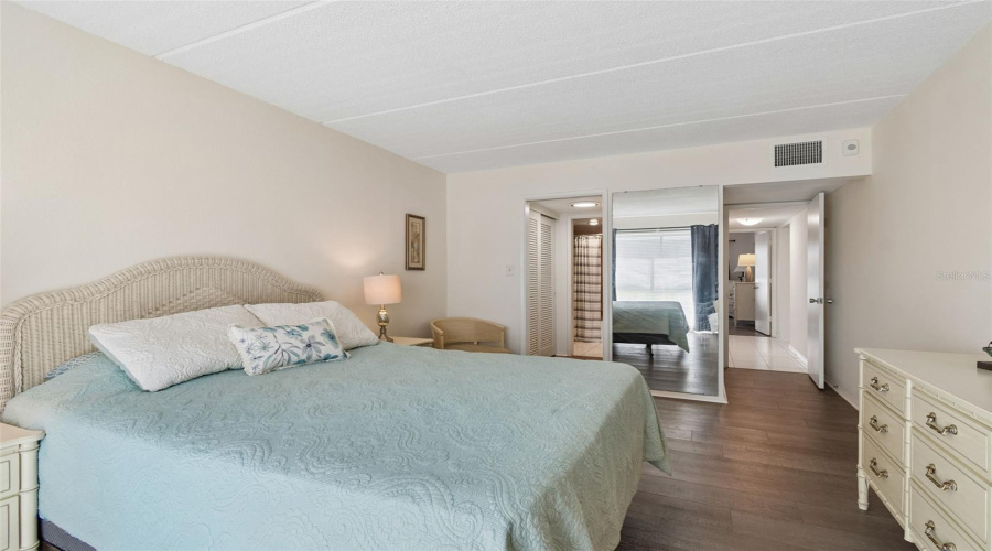 Belleair Bluffs, Florida 33770, 2 Bedroom Bedrooms, ,1 Bathroombathrooms,Residential,For Sale,Bay,0,Mfrtb8495009