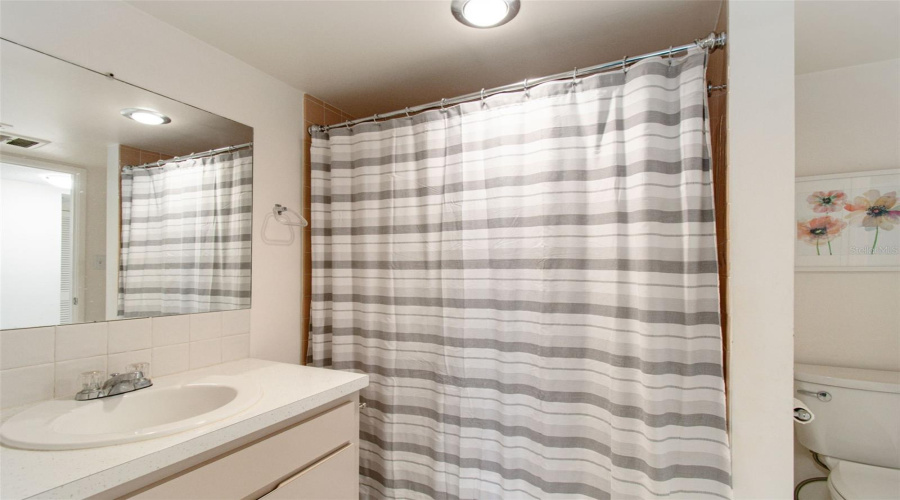 Belleair Bluffs, Florida 33770, 2 Bedroom Bedrooms, ,1 Bathroombathrooms,Residential,For Sale,Bay,0,Mfrtb8495009
