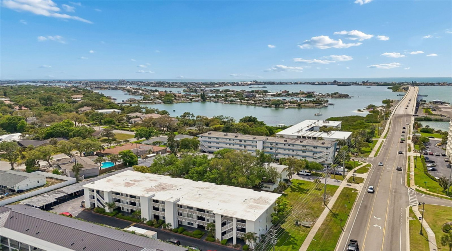 Belleair Bluffs, Florida 33770, 2 Bedroom Bedrooms, ,1 Bathroombathrooms,Residential,For Sale,Bay,0,Mfrtb8495009