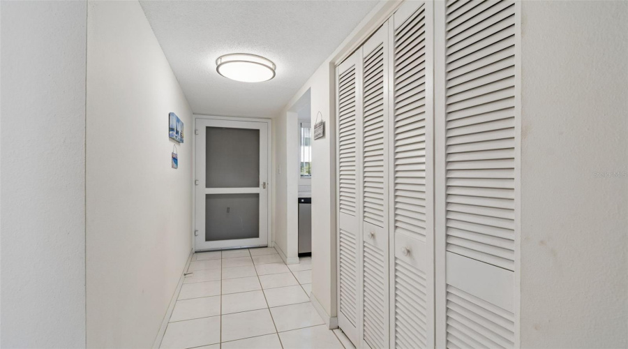 Belleair Bluffs, Florida 33770, 2 Bedroom Bedrooms, ,1 Bathroombathrooms,Residential,For Sale,Bay,0,Mfrtb8495009