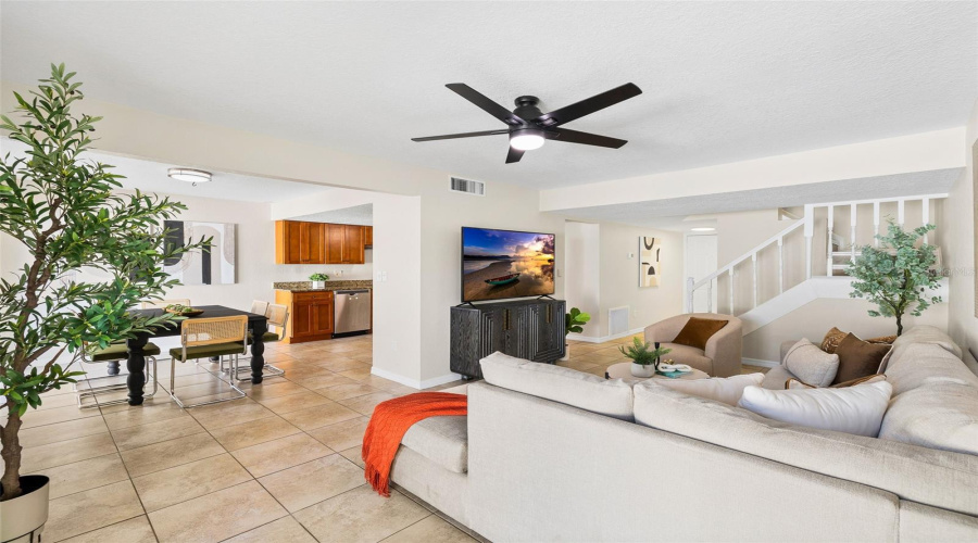 Pinellas Park, Florida 33781, 3 Bedroom Bedrooms, ,2 Bathroombathrooms,Residential,For Sale,Moffatt,0,Mfrtb8500588