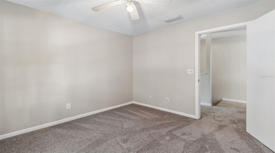 Tampa, Florida 33617, 3 Bedroom Bedrooms, ,2 Bathroombathrooms,Residential,For Sale,Sunridge Palms,0,Mfrtb8500526