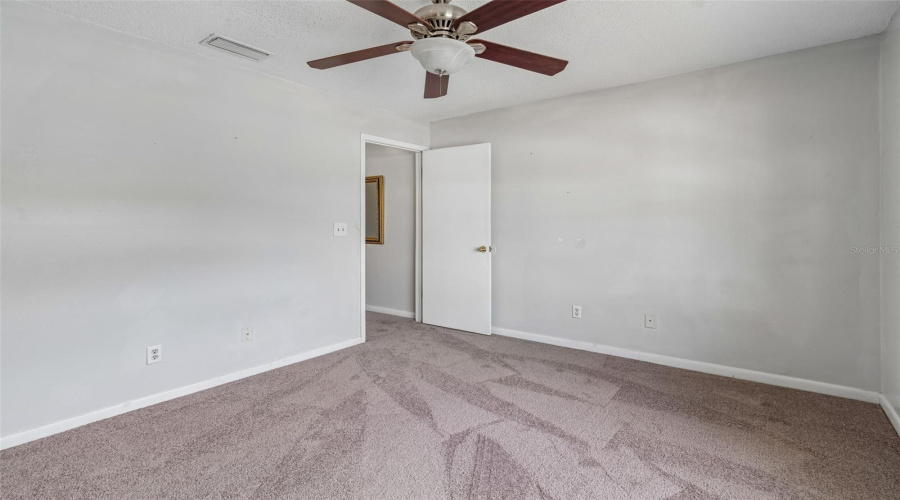 Tampa, Florida 33617, 3 Bedroom Bedrooms, ,2 Bathroombathrooms,Residential,For Sale,Sunridge Palms,0,Mfrtb8500526