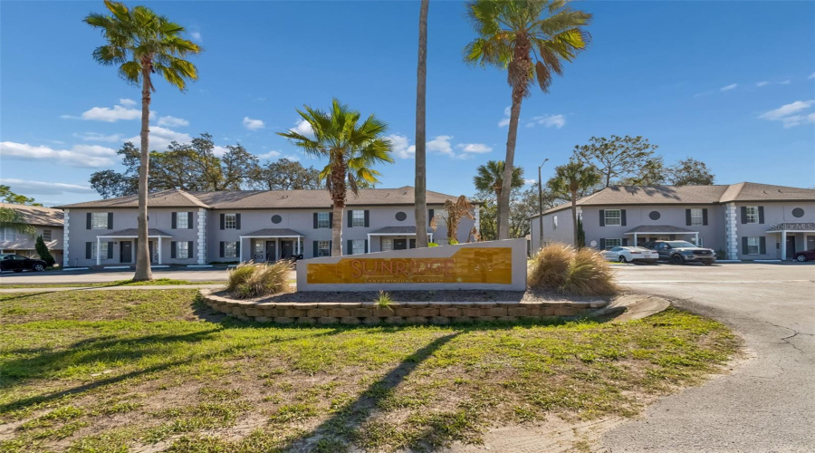 Tampa, Florida 33617, 3 Bedroom Bedrooms, ,2 Bathroombathrooms,Residential,For Sale,Sunridge Palms,0,Mfrtb8500526