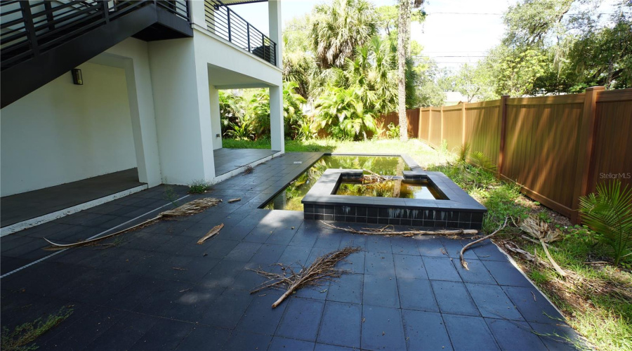 Tampa, Florida 33629, 4 Bedroom Bedrooms, ,4 Bathroombathrooms,Residential,For Sale,Estrella,0,Mfrtb8540762