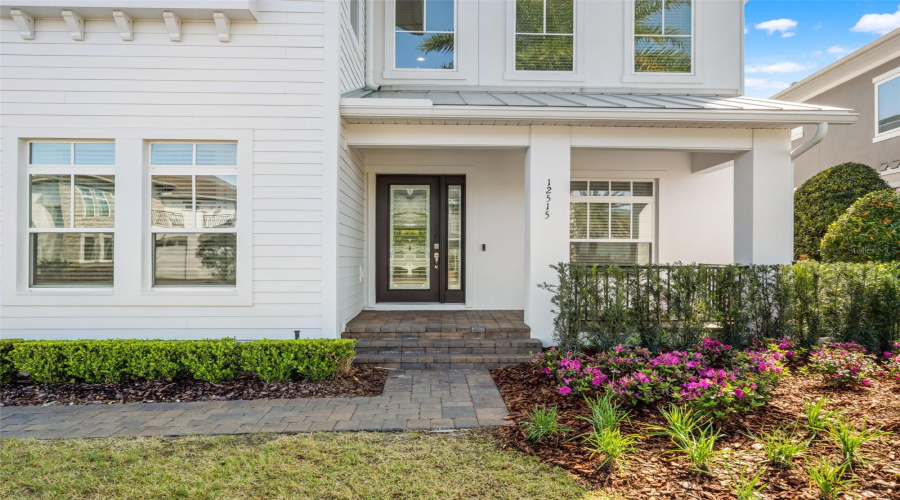 Orlando, Florida 32827, 5 Bedroom Bedrooms, ,4 Bathroombathrooms,Residential,For Sale,Bovet,0,Mfro6390382