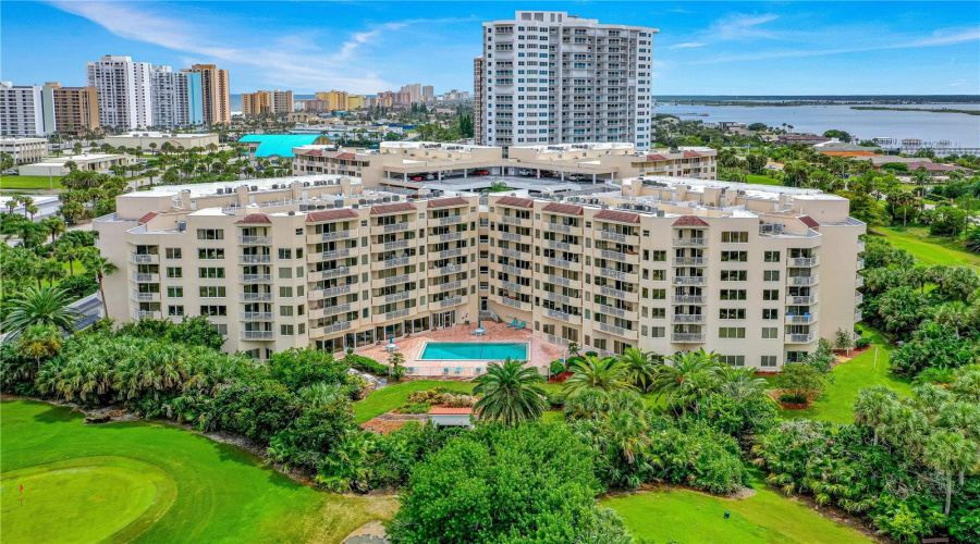 Walk To Shopping, Dining, Golf, Etc.