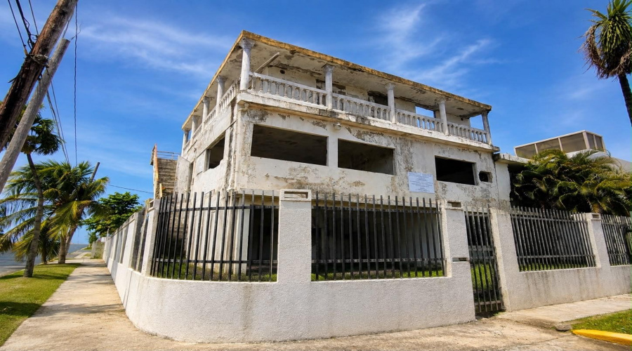 San Juan, Puerto Rico 00913, 5 Bedroom Bedrooms, ,5 Bathroombathrooms,Residential,For Sale,Calle Cacique,0,Mfrpr9123185