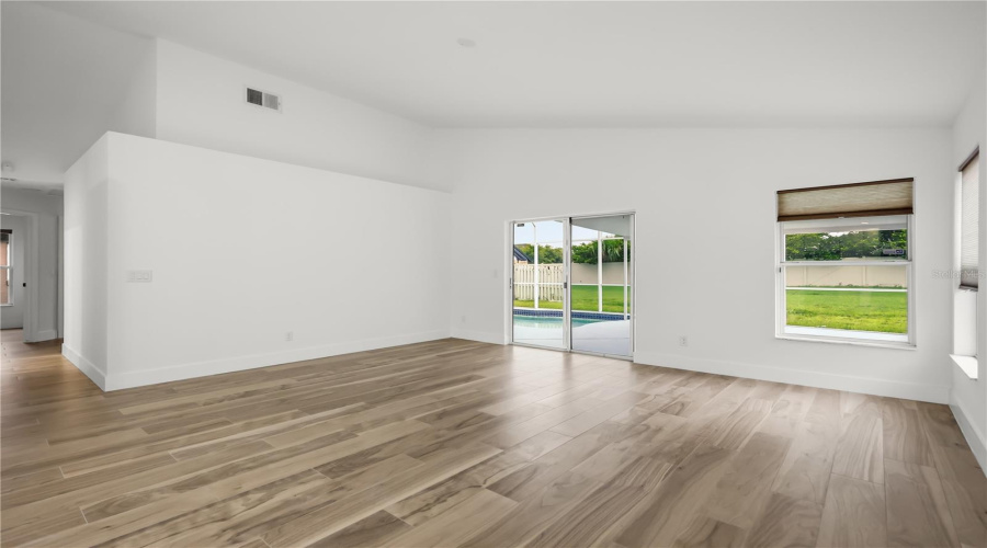 Orlando, Florida 32837, 4 Bedroom Bedrooms, ,2 Bathroombathrooms,Residential,For Sale,Quail Trail,0,Mfro6423230