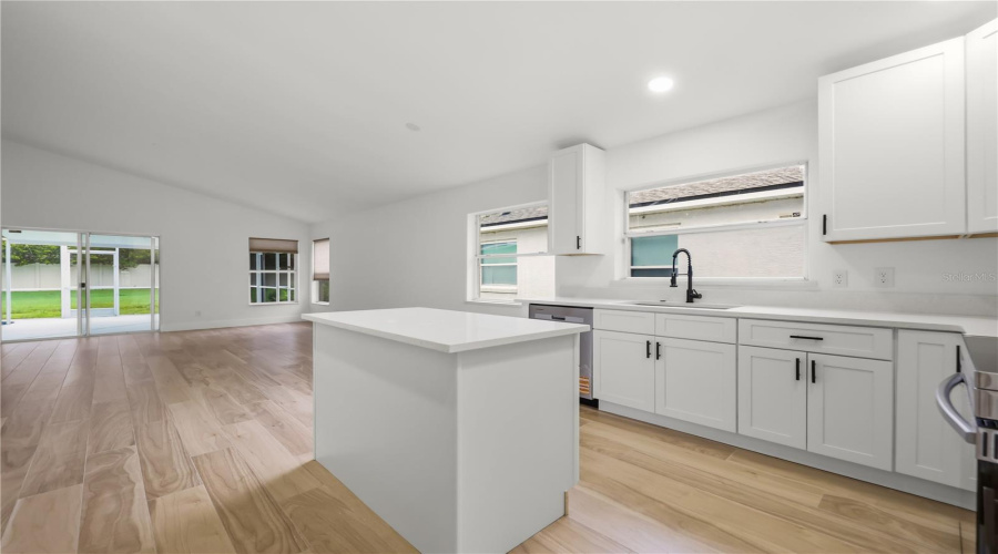 Orlando, Florida 32837, 4 Bedroom Bedrooms, ,2 Bathroombathrooms,Residential,For Sale,Quail Trail,0,Mfro6423230