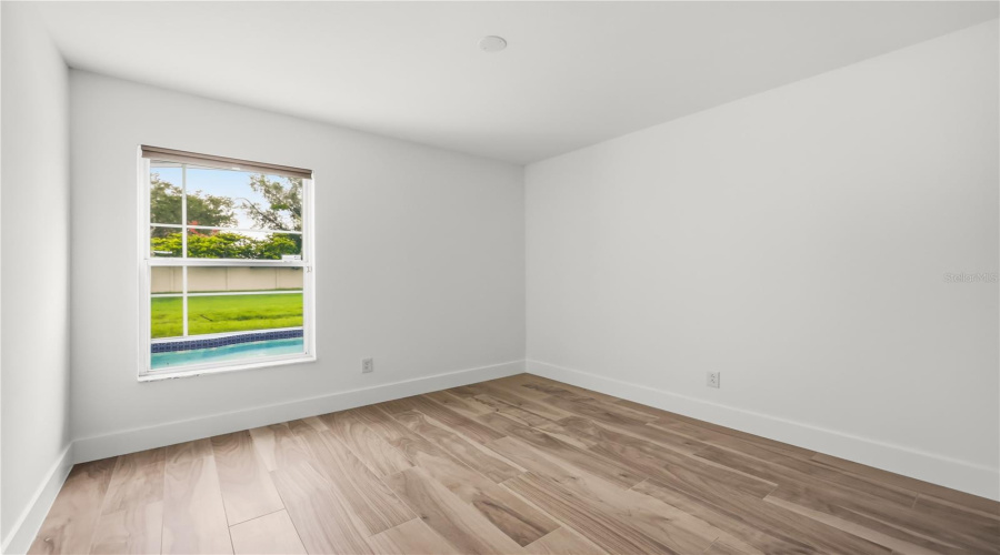 Orlando, Florida 32837, 4 Bedroom Bedrooms, ,2 Bathroombathrooms,Residential,For Sale,Quail Trail,0,Mfro6423230