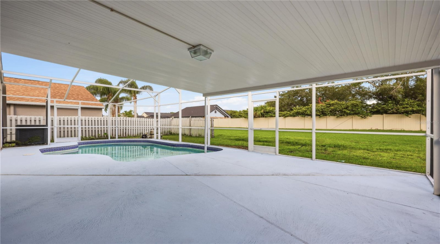 Orlando, Florida 32837, 4 Bedroom Bedrooms, ,2 Bathroombathrooms,Residential,For Sale,Quail Trail,0,Mfro6423230