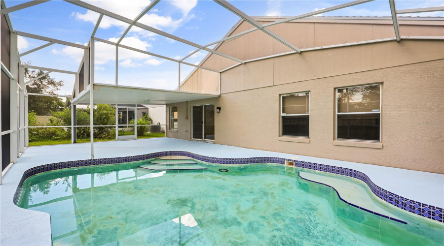 Orlando, Florida 32837, 4 Bedroom Bedrooms, ,2 Bathroombathrooms,Residential,For Sale,Quail Trail,0,Mfro6423230