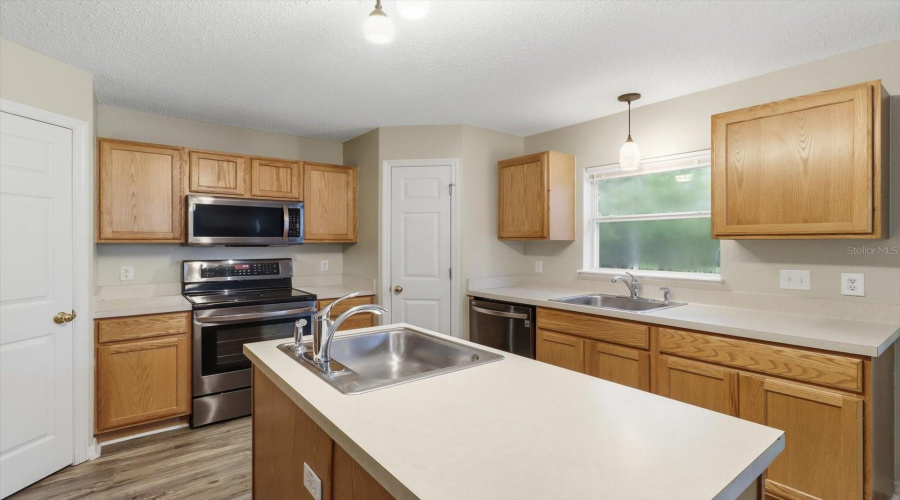 Citrus Springs, Florida 34434, 4 Bedroom Bedrooms, ,2 Bathroombathrooms,Residential,For Sale,Carver,0,Mfrom729543