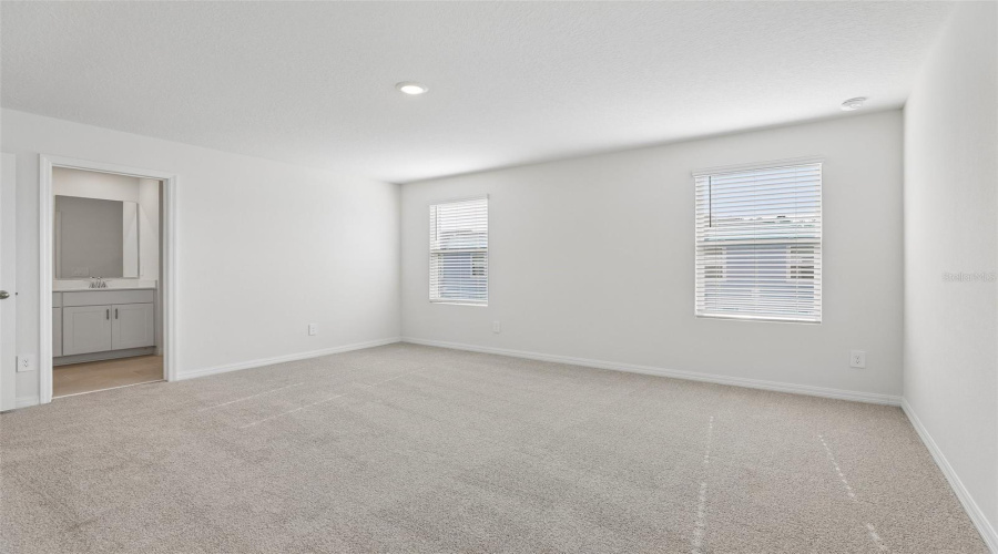 St Cloud, Florida 34772, 3 Bedroom Bedrooms, ,2 Bathroombathrooms,Residential,For Sale,Rangeland,0,Mfrtb8510551