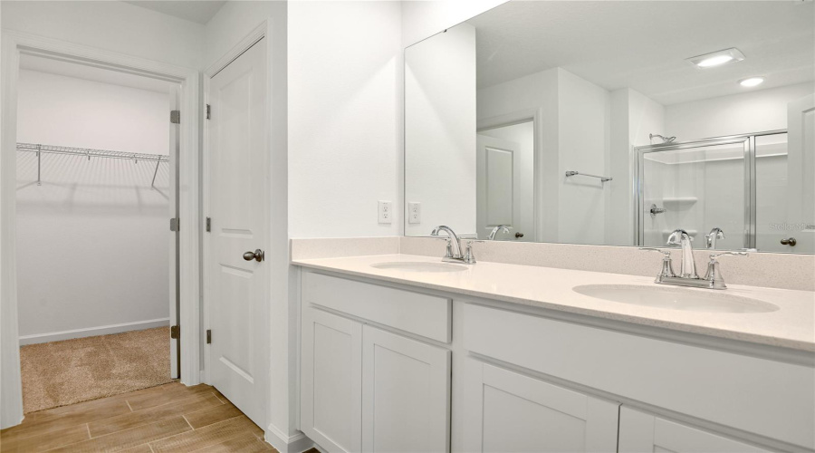 Ocala, Florida 34474, 4 Bedroom Bedrooms, ,3 Bathroombathrooms,Residential,For Sale,64Th,0,Mfrs5152924