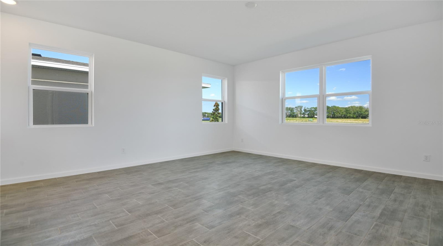 Ocala, Florida 34474, 4 Bedroom Bedrooms, ,3 Bathroombathrooms,Residential,For Sale,64Th,0,Mfrs5152924