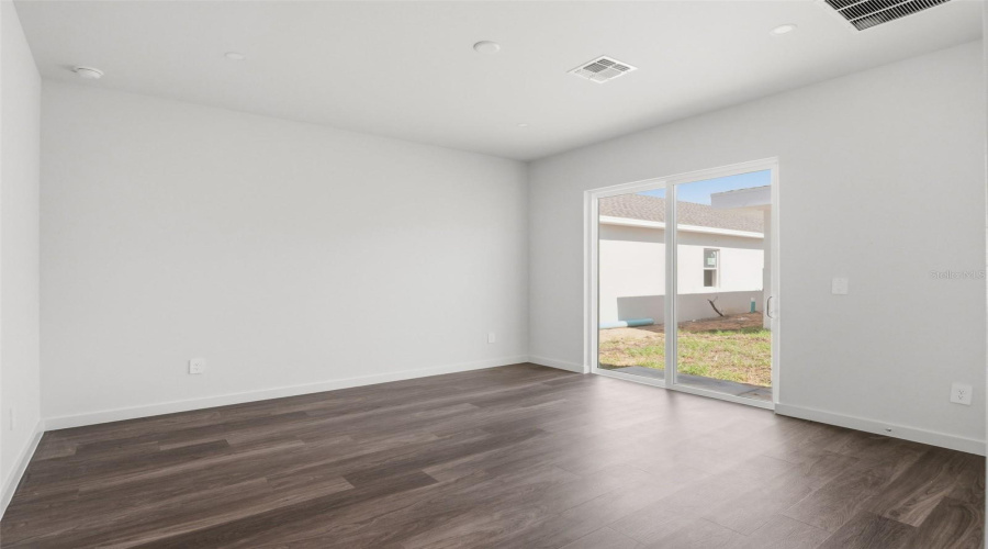 Lady Lake, Florida 32159, 4 Bedroom Bedrooms, ,2 Bathroombathrooms,Residential,For Sale,Skyfield,0,Mfrg5105317