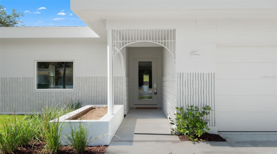 Lady Lake, Florida 32159, 4 Bedroom Bedrooms, ,2 Bathroombathrooms,Residential,For Sale,Skyfield,0,Mfrg5105317