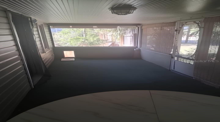 Enclosed Outdoor Area