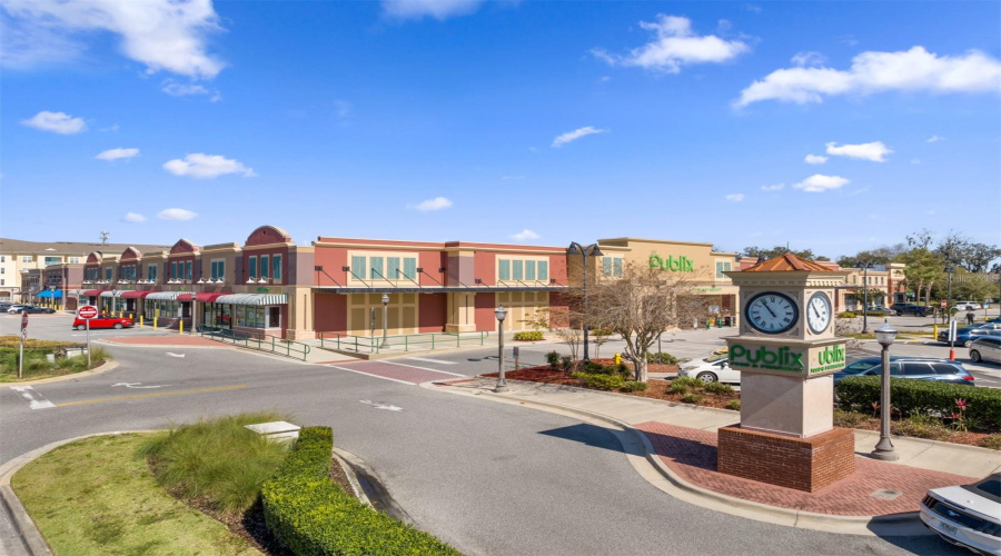 Walking Distant To Winter Springs Town Center
