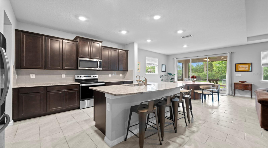 Kitchen With Breakfast Bar