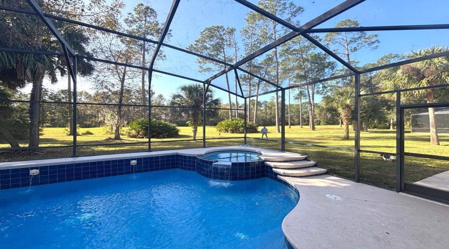 Lake Mary, Florida 32746, 4 Bedroom Bedrooms, ,3 Bathroombathrooms,Residential,For Sale,Shadowmoss,0,Mfro6433454