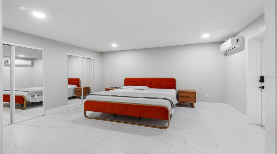Bedroom 3/ Mother In Law 1