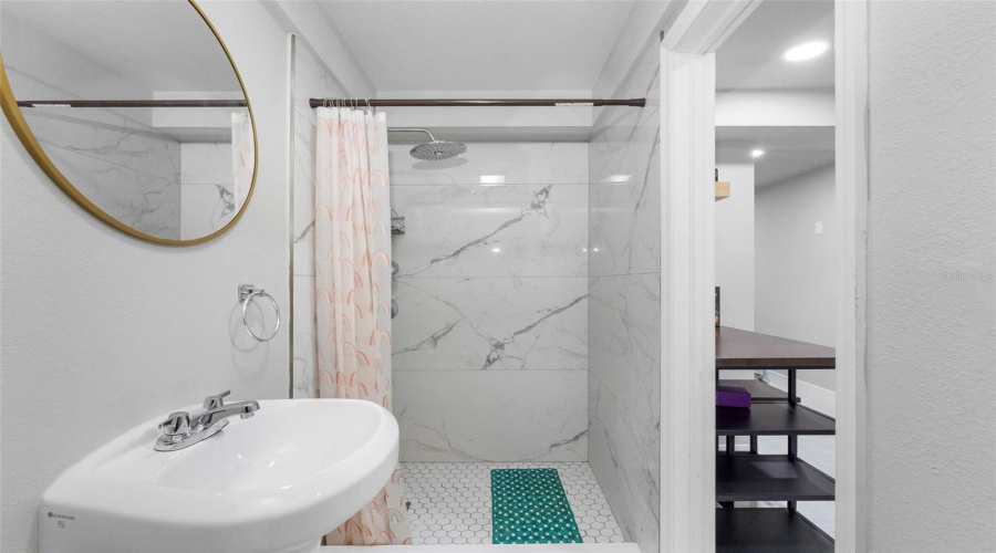 Bathroom 5/ Mother In Law 3